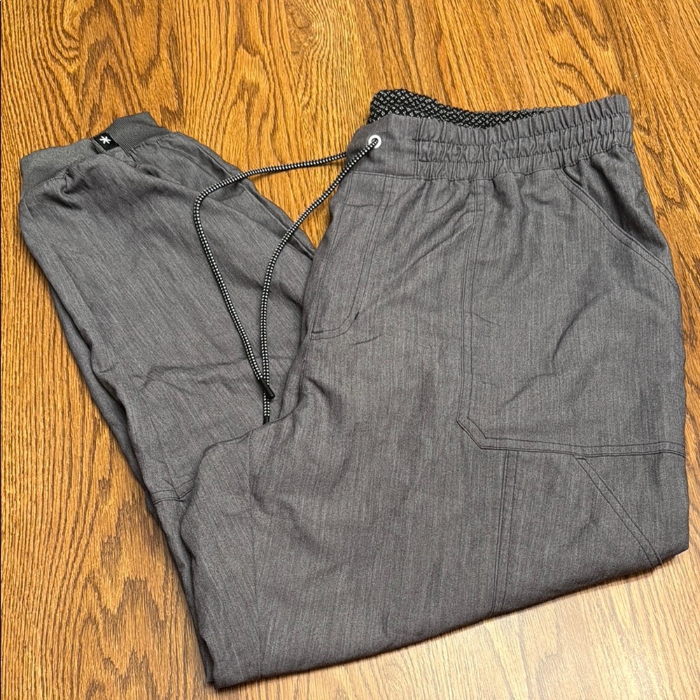 Beyond Scrubs Grey Scrub Pants